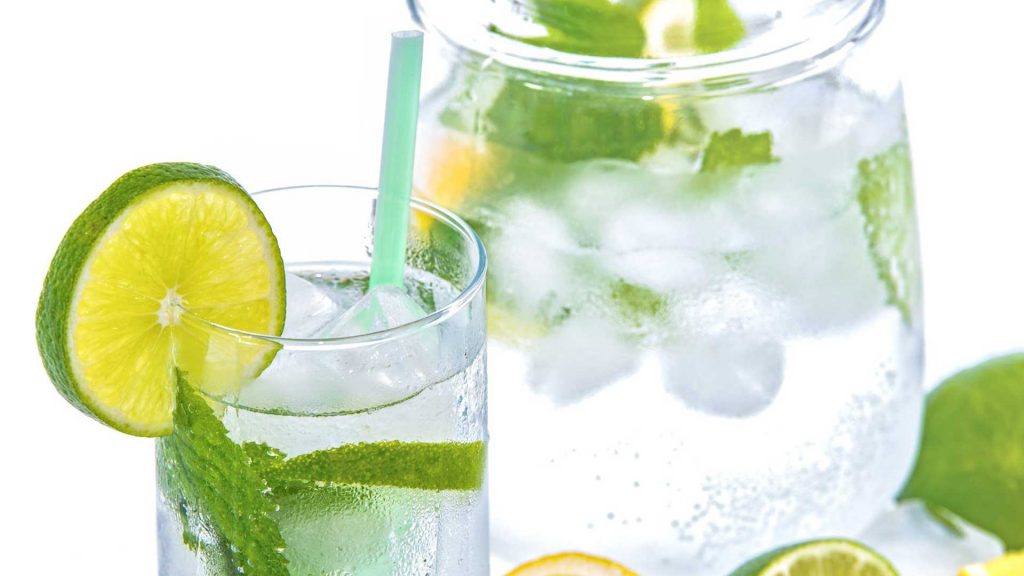 6 great reasons to drink water